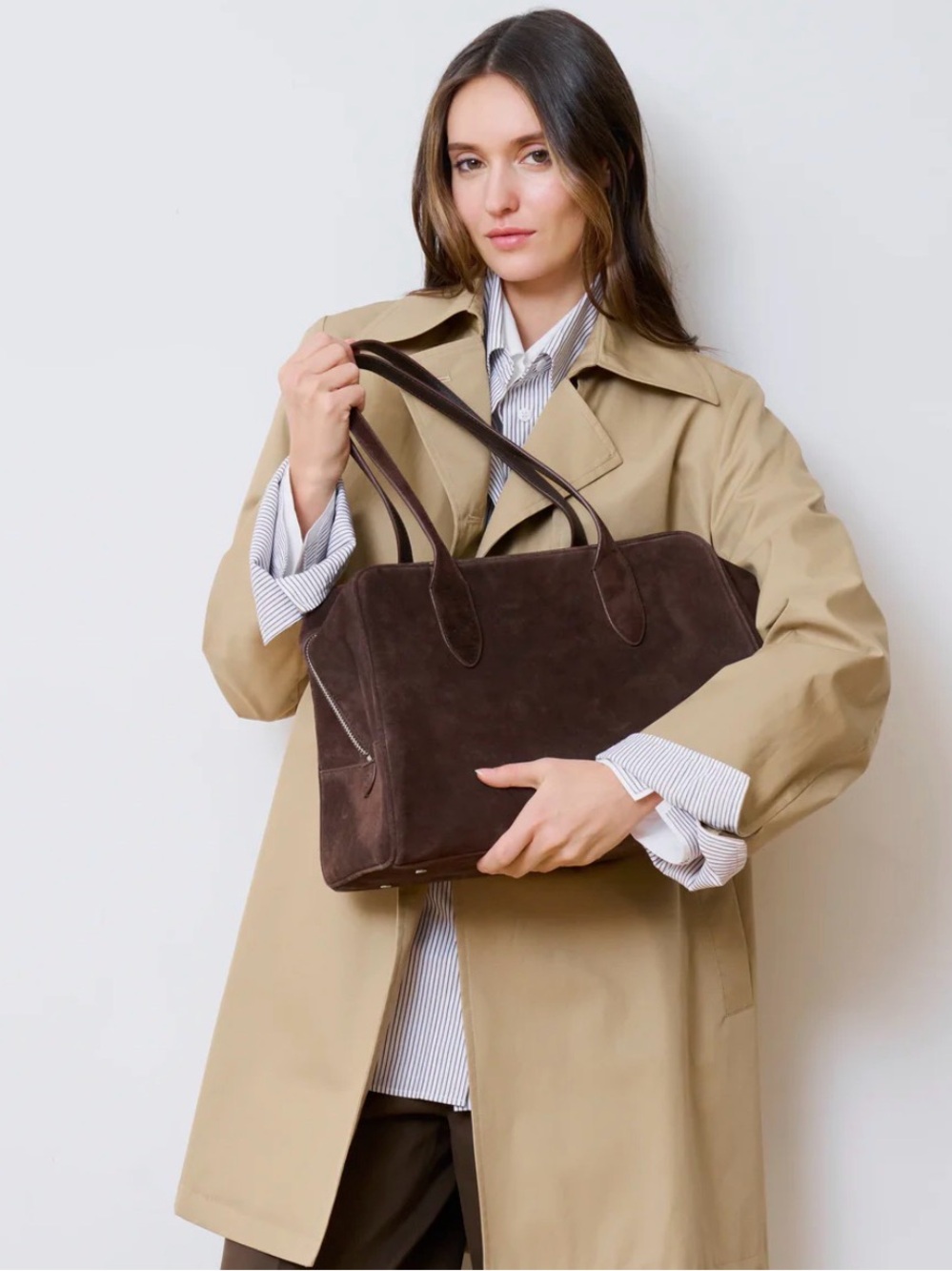 New WE-AR4 The Avenue Suede Leather Tote in Chocolate Brown